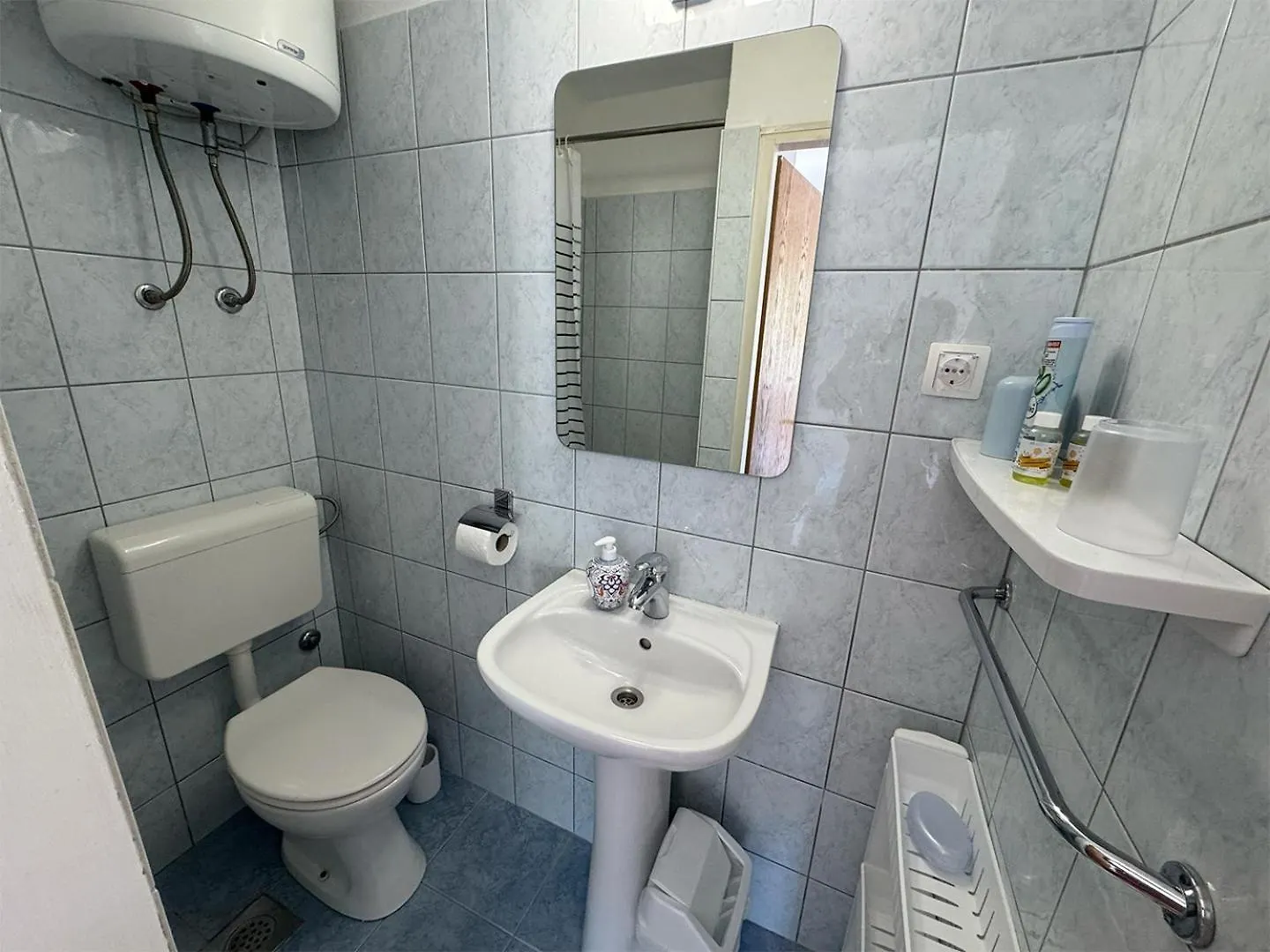 게스트하우스 Studio Appartment & Rooms Old Town 라브
