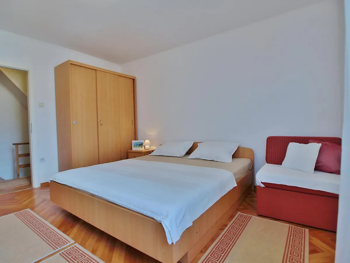 Rooms And Studio Old Town Rab Town Kroatien